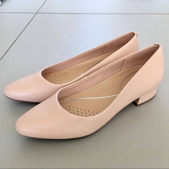 caldise low heel dress shoes